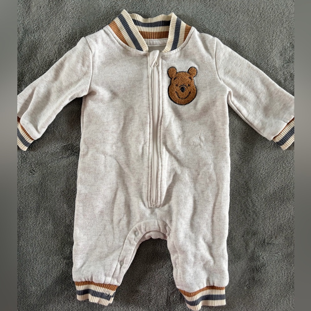 Disney Baby Winnie The Pooh onesie cream color “oh bother” like new condition!